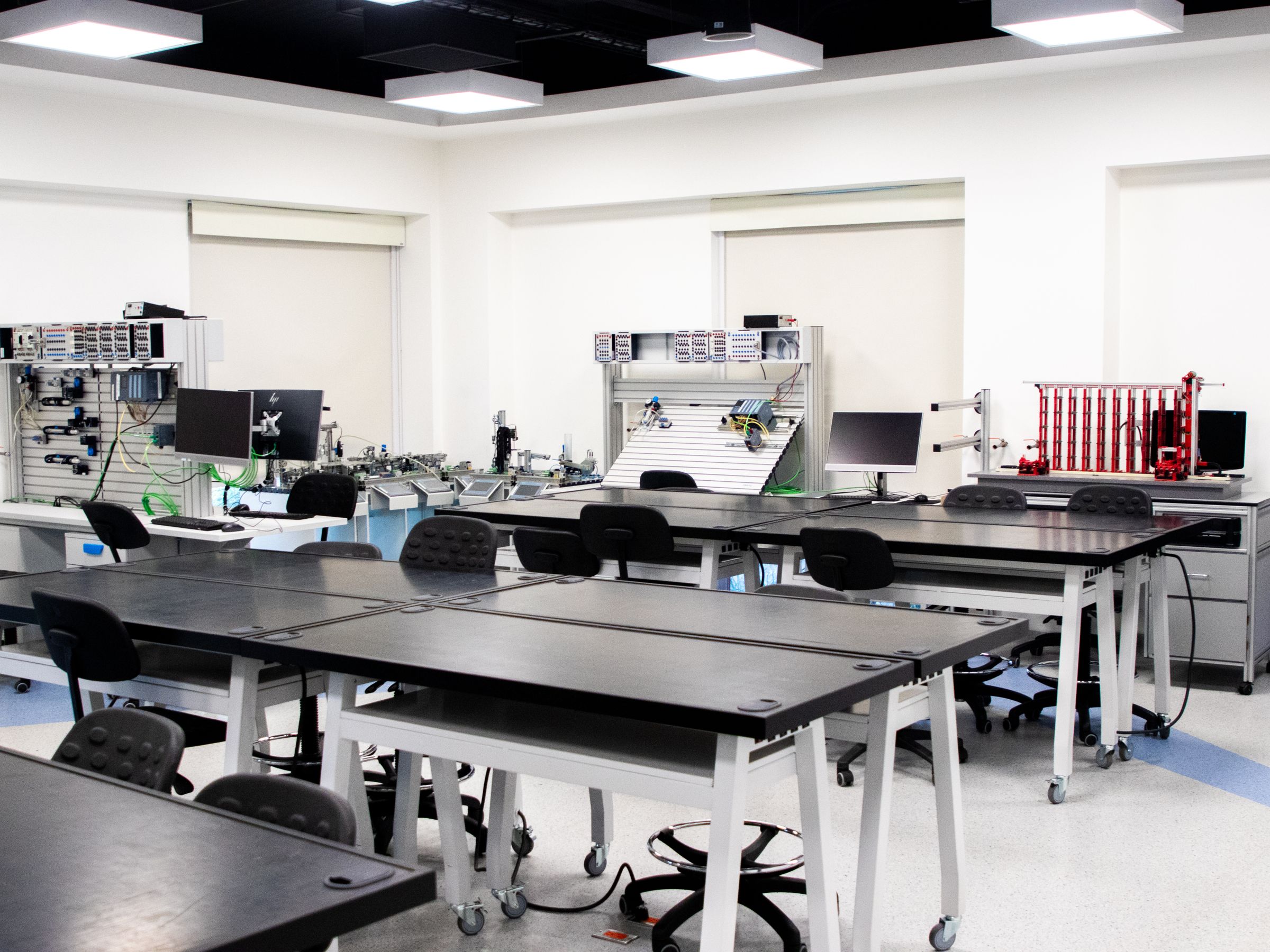 Electronics training lab. Benches and instructor stations.